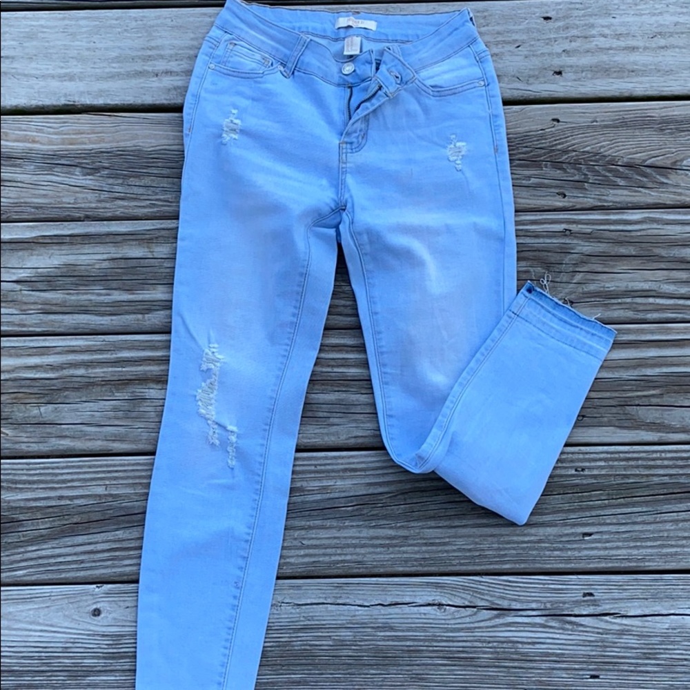 Stretchy Light wash jeans
